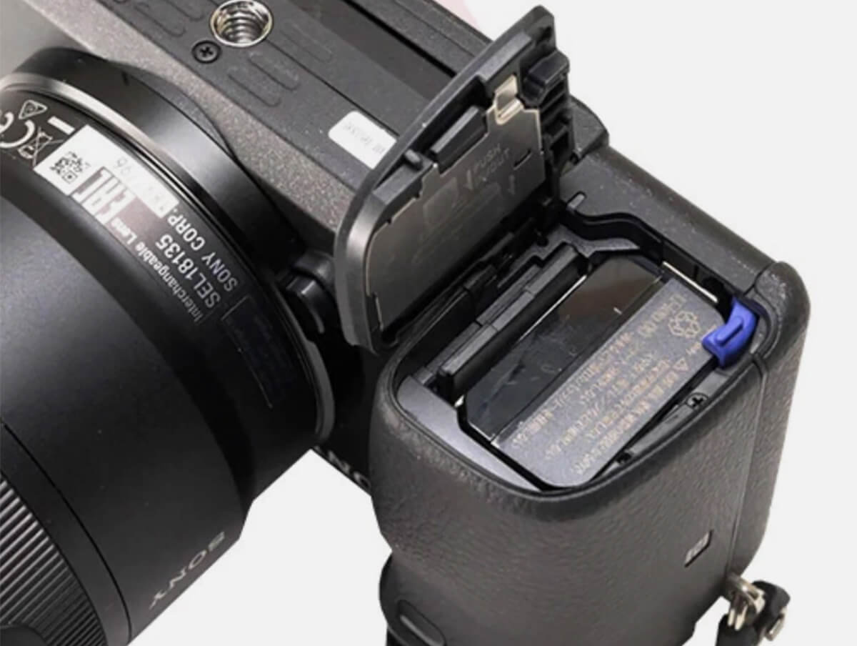 (Bild für) 7.4V 2200mAh Digitalkamera Akku für CANON EOS 1100D